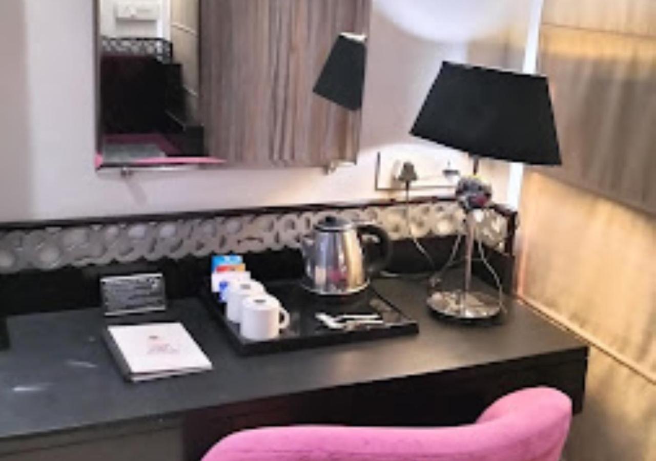 Hotel Siddharth Premiere Chandrapur Экстерьер фото